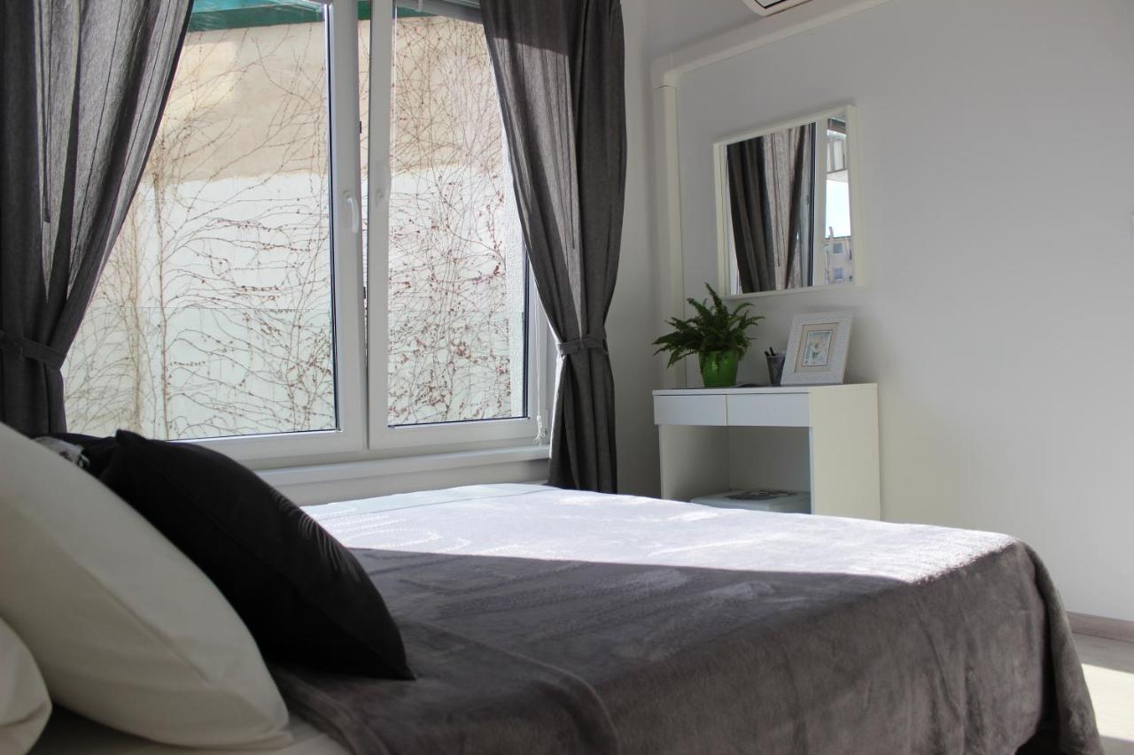 Leo Free Parking - Augusta Apartman *