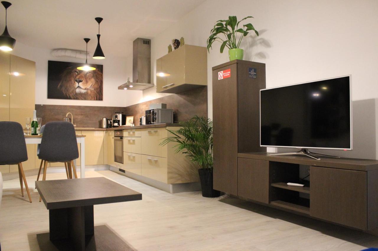 Apartman Leo Free Parking - Augusta Pozsony